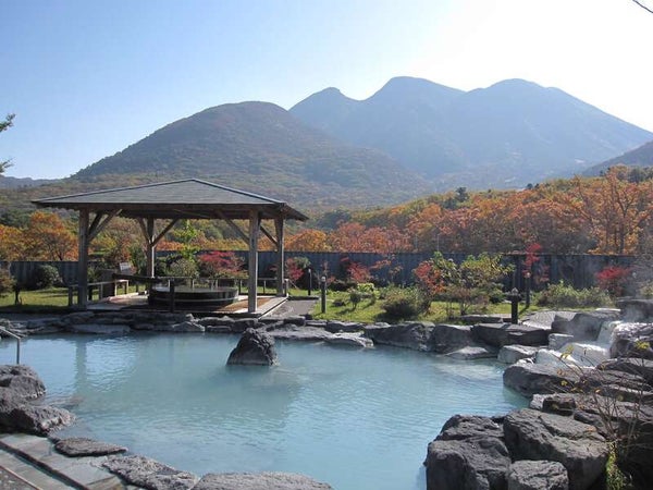 【松山駅~川之江駅発】 湯けむりに誘われて、上質な温泉でのんびり湯ったり九州秘湯‣名湯巡り3日間1